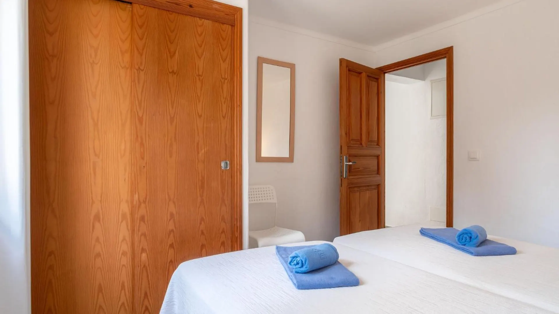 Apartment Clara-6 By Interhome Cala de Sant Vicenc